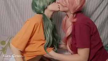 2 girls cum